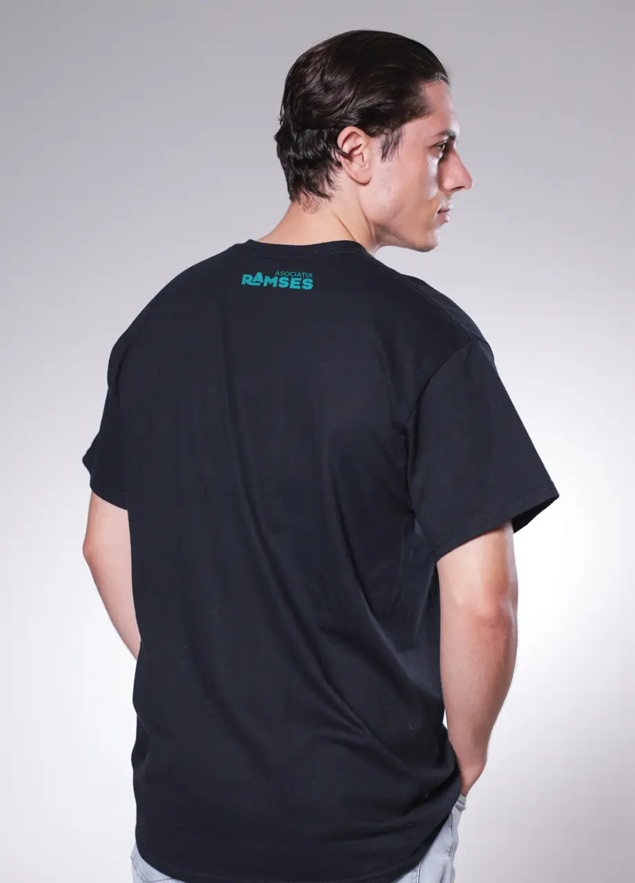 tricou-negru-baiat-back.jpg